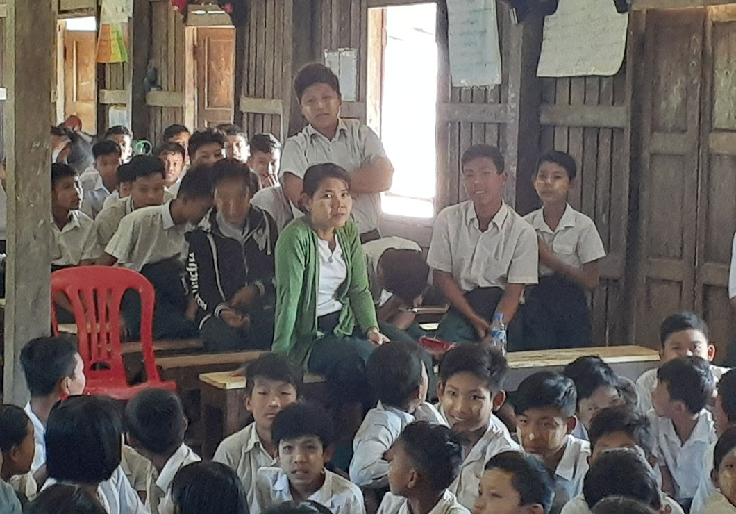 Moe Tain Pyin-Ywar Thit Village Myanmar